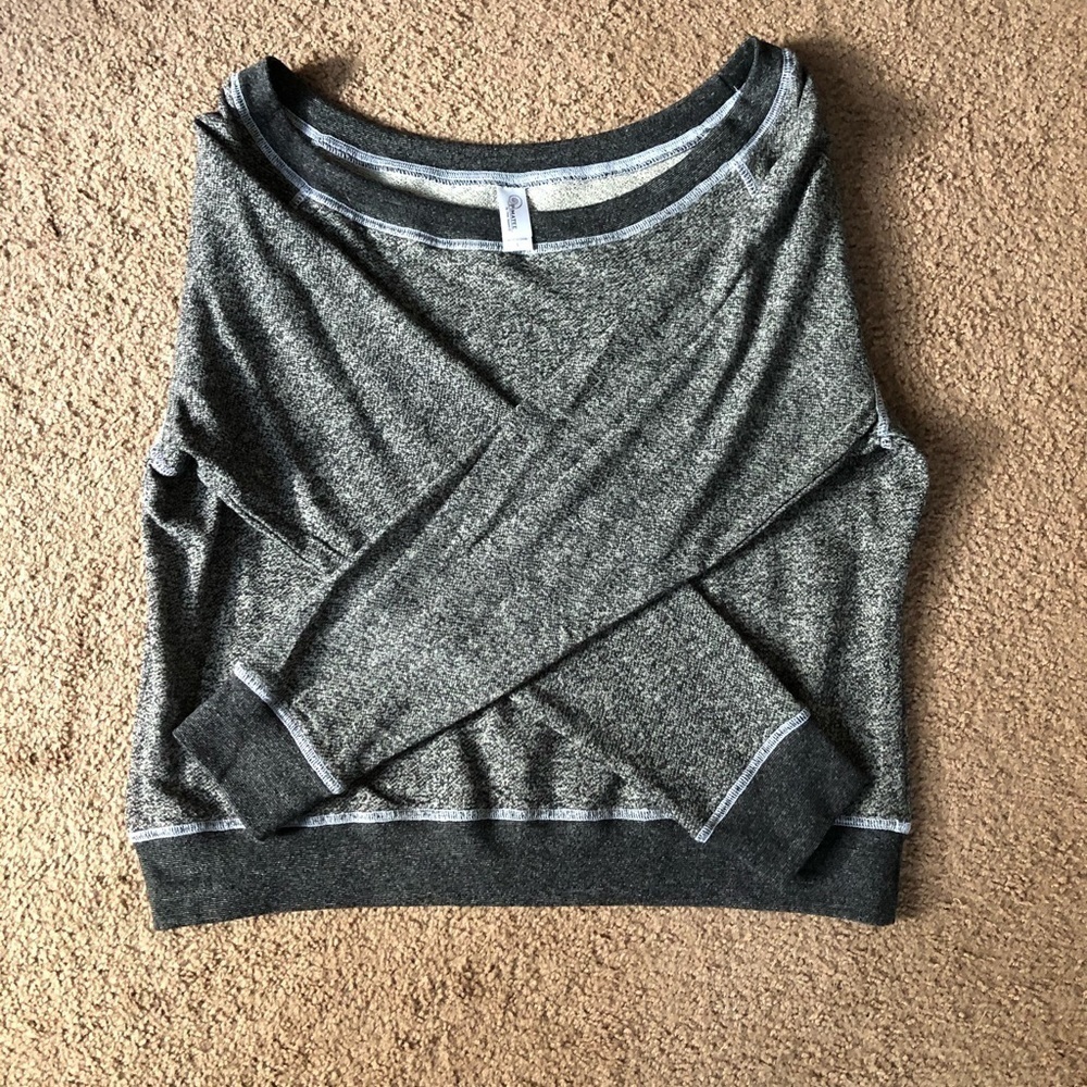 Pimatee- Sweatshirt NWOT​​​​​​​​​​